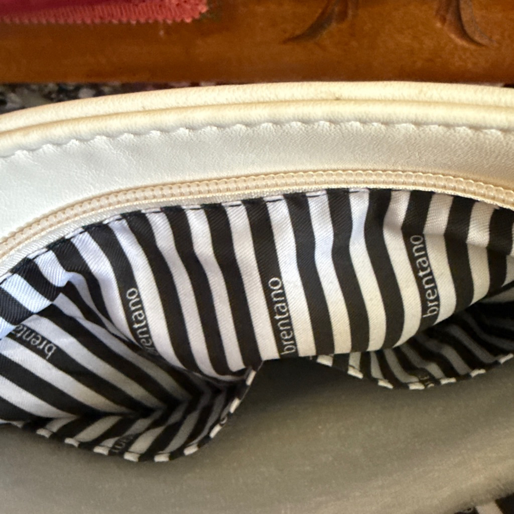 Brentano Beige Crossbody Bag with Black Accents - Picture 5 of 7